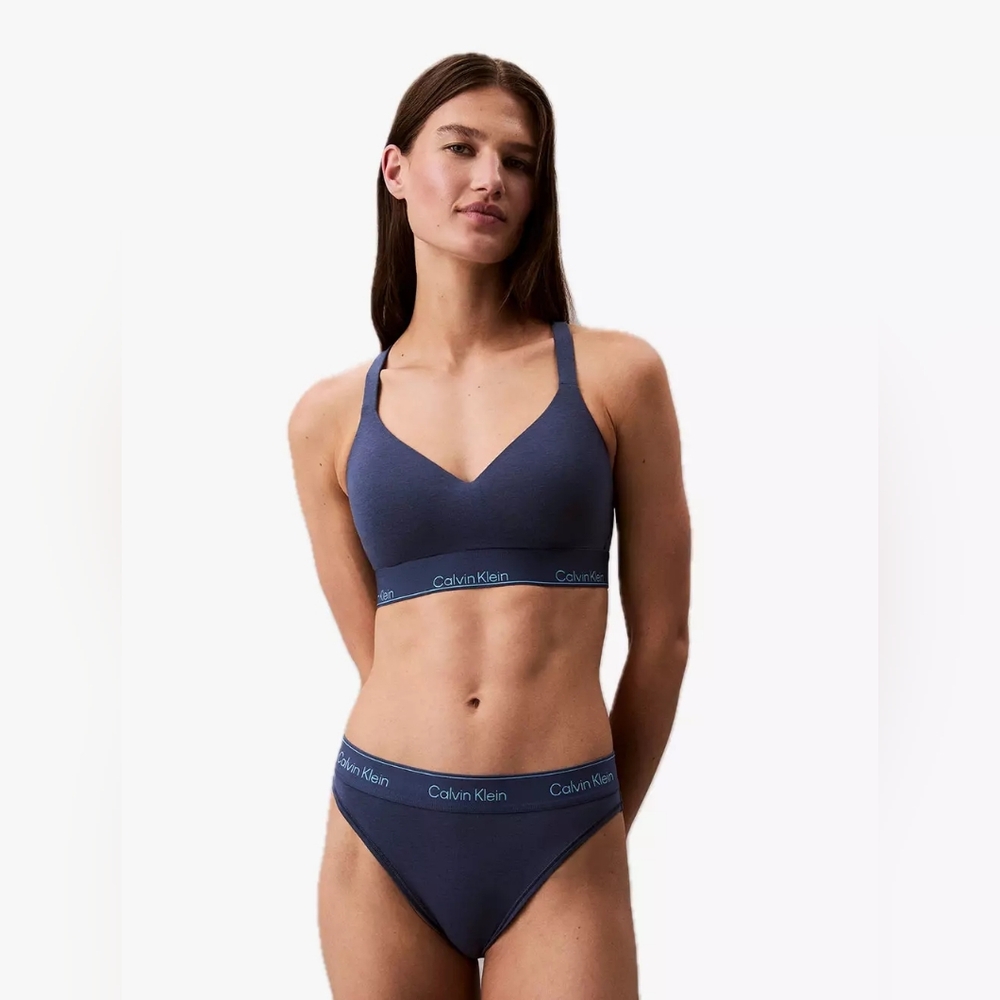 Calvin Klein Women's M V-Neck Bralette w Cups & Underwear Matching Set Navy
